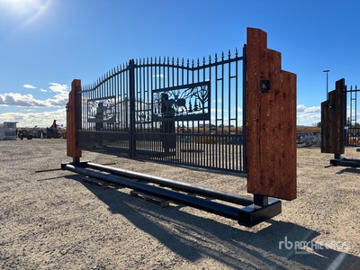 19 ft x 8 ft 10 in Steel Heavy Duty Bi-Parting Driveway Gate (Unused)