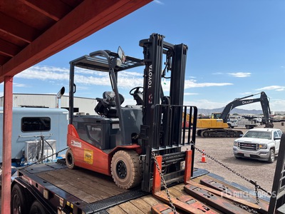 2017 Toyota 05-8FBM25T 4700 lb Electric Forklift