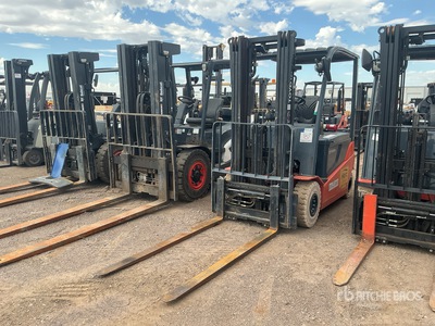 2017 Toyota 05-8FBM25T 5000 lb Electric Forklift