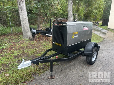 2015 Lincoln Vantage 400 400 A Mobile Multi-Process Engine Driven Welder