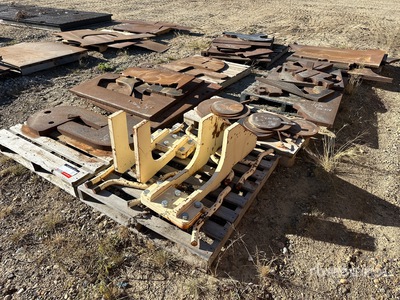 Quantity of (8) Pallets of Miscellaneous 鋼