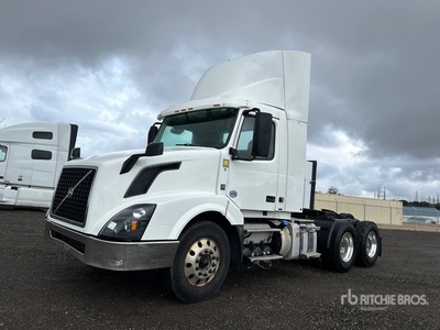 2018 Volvo VNL 6x4 トラックトラクター（T/A）