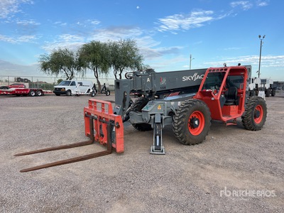 2018 SkyTrak SJ1056TH Telehandler