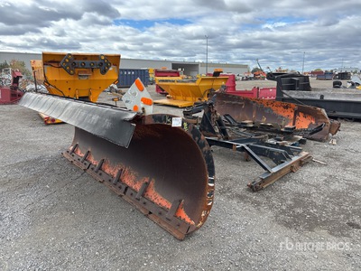 Tenco 12 ft Hydraulic Reversing Pala para nieve - Fits Truck