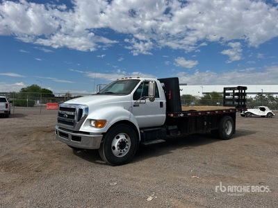 2012 Ford F-650 4x2 Flatbed Truck