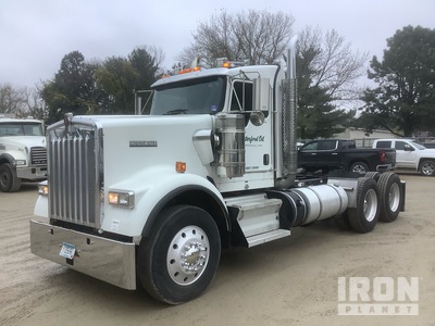 2019 Kenworth W900 6x4 トラックトラクター（T/A）