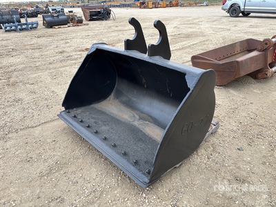 60 in Q/C Excavator Bucket