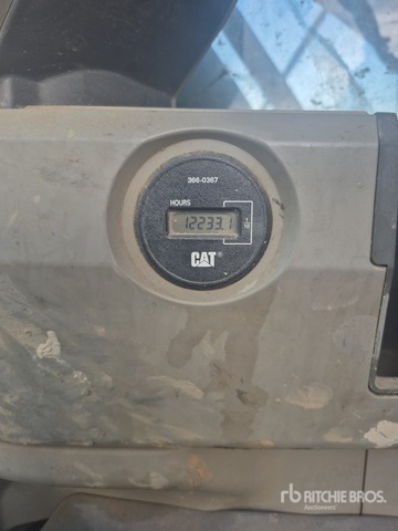 EXCAVADORA 2015 CATERPILLAR 320E