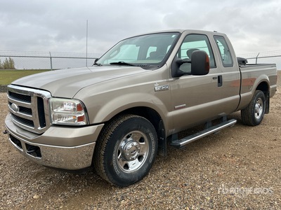 2006 Ford F-250 XLT 4x2 Extended Cab Pickup