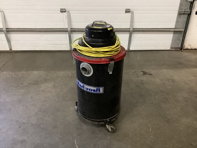 Mastercraft Vacuum Cleaner