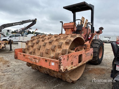 1996 Hamm 2422DS Padfoot Drum Compactor