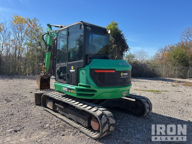 EXCAVADORA 2018 JCB 85Z1