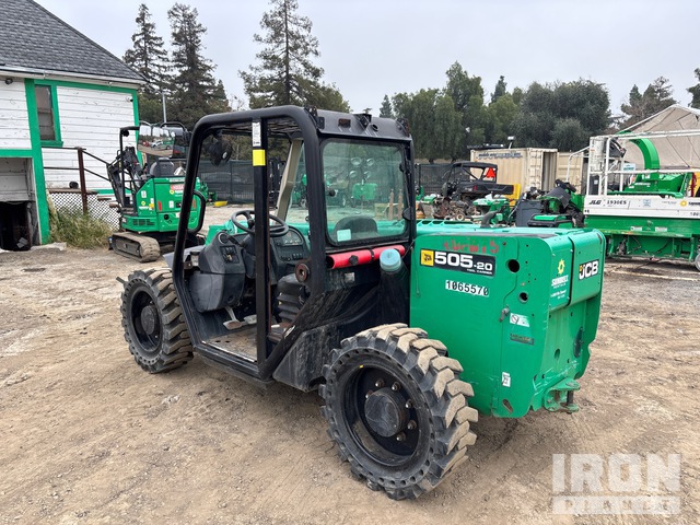 MANIPULADOR 2017 JCB