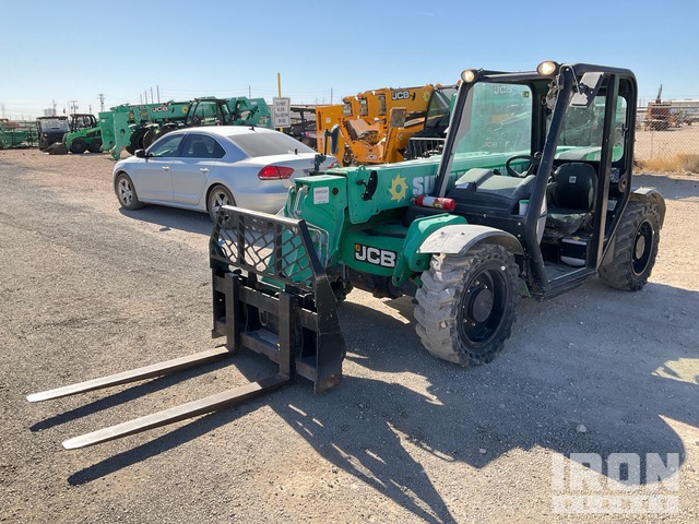 2017 JCB 525-60 5500 lb 4x4x4 Rough Terrain Forklift
