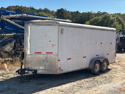 2011 Homesteader 718HT 20 ft T/A مقطورة ذو كبينة مغلقة