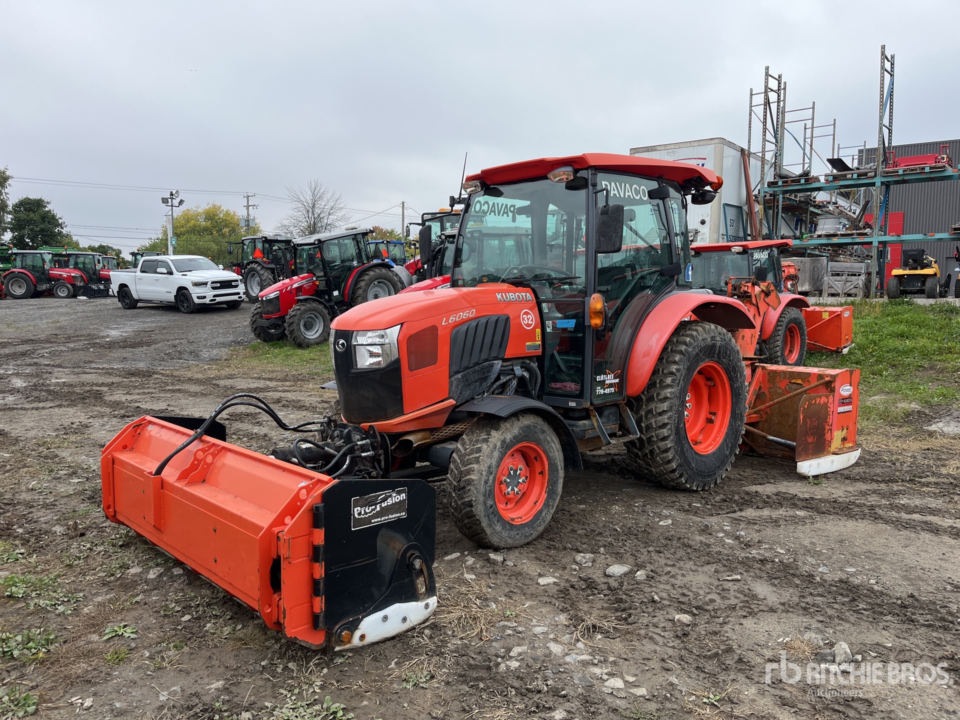 2018 Kubota L6060 4WD Tractor Agrícola