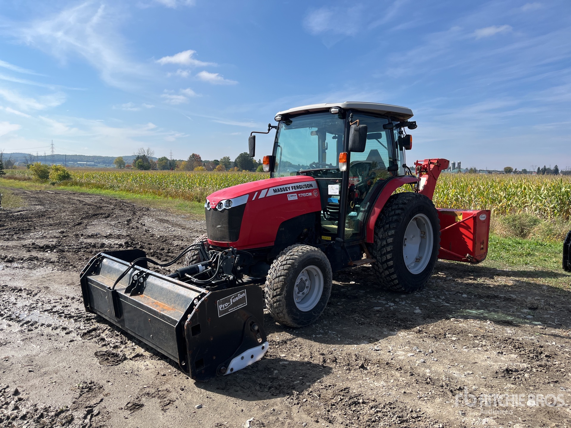2019 Massey Ferguson 1760M 4WD Trattore da giardinaggio