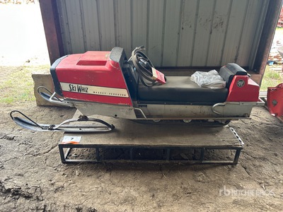 Massey Ferguson 350SS Ski Whiz