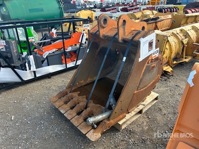 Craig 40 in Digging Excavator Bucket - Fits John Deere / Hitachi 200/210/245