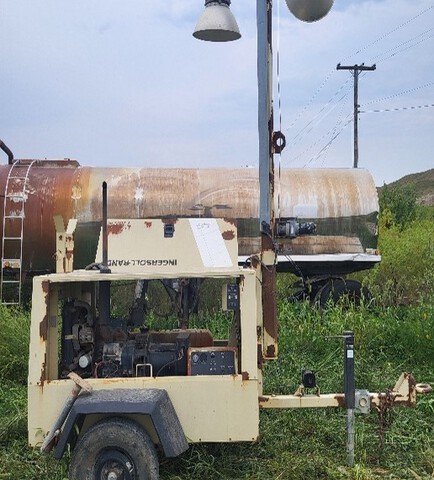 Ingersoll-Rand L6 Light Tower (Inoperable) Ingersoll-Rand L6 Light Tower (Inoperable)