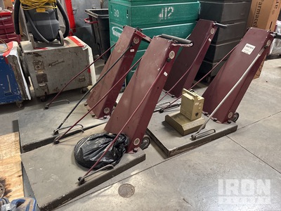 Lot of qty 5 tile heaters and qty 3 floor grinders Articoli da ferramenta e di consumo