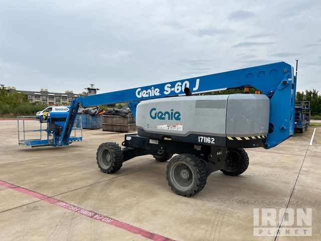 ELEVADOR TELESCóPICO 2020 GENIE 4WD S60J