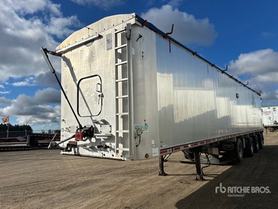 2011 MAC QDAR 48 ft x 102 in Quad/A Moving Floor Open-Top Chip Trailer