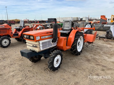 Kubota B1600DT 2WD جرار متعدد الاستخدامات