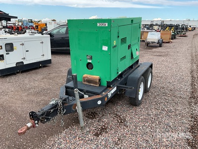 2013 Multiquip DCA45SSIU4 36 kW Mobile Generador