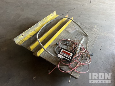 Tufner Weighing Systems  T900A 5000 LBS Scale
