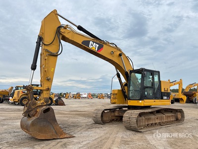 2012 Cat 328D LCR Tracked Excavator