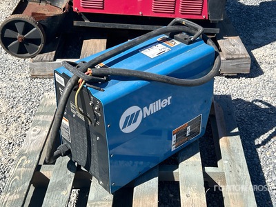 2013 Miller XTM 350 350 A Multi-Process Electric Welder