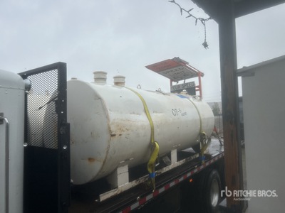 1000 gal Fuel Tank