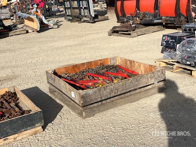 Quantity of (14) Rachet Tie Down Trailer Boomers