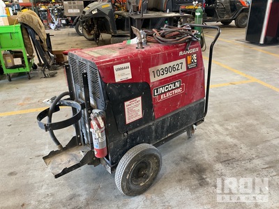 Lincoln Ranger 305LPG 300 A Mobile Multi-Process Engine Driven Welder (Inoperable)