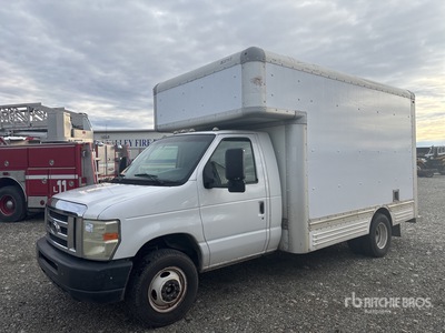 2008 Ford E-450 4x2 Moving Van Truck