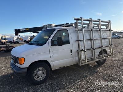 2006 Ford Econoline Cargo Van