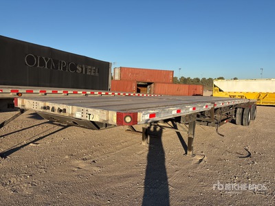 2000 Fontaine 48 ft T/A Spread Axle Flatbed Trailer