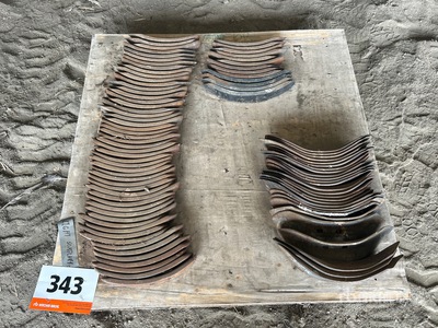 Quantity of (91) Cultivator Shanks