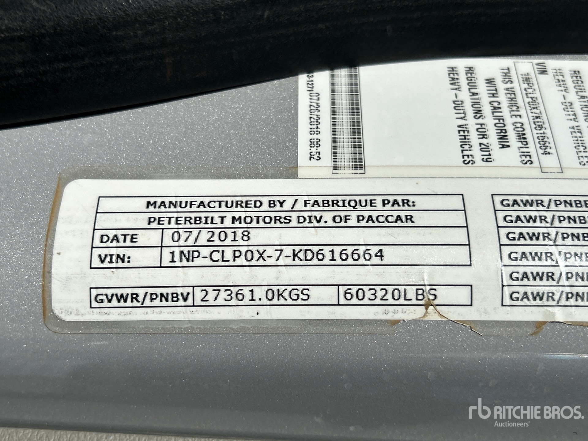 2019 Peterbilt 567 14320 L 6x4 Autobotte