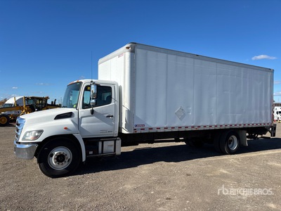 2018 Hino 338D 271 4x2 Van Truck