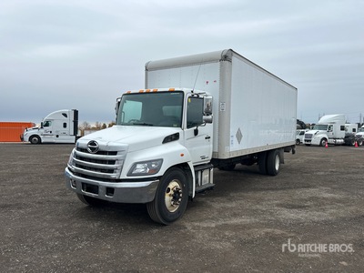 2018 Hino 338D 271 4x2 Van Truck