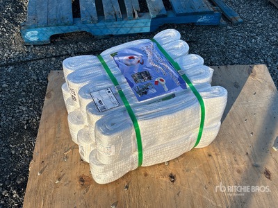 Quantity of (10) 13 ft x 5.6 in Heavy Duty 22000 lbs Industrial Polyester Lifting Strap Divers - Magasin, entrepôt, consommateur (Unused)