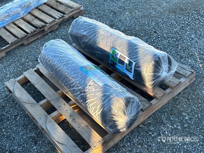 Quantity of (2) 13 ft x 300 ft Woven Landscape Fabric Divers - Équipement d'aménagement paysagé  (Unused)