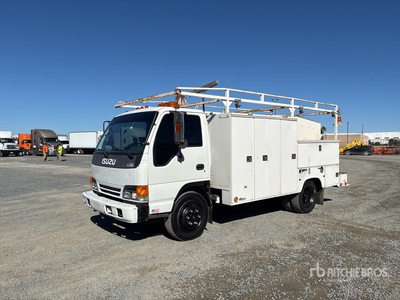 2005 Isuzu NQR 4x2 Utility Truck