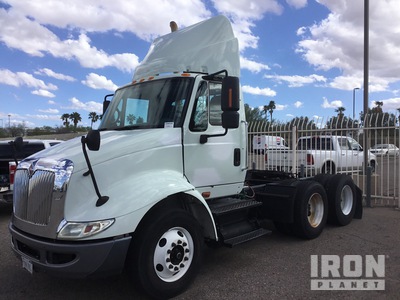 2006 International 8600 6x4 T/A Day Cab Truck Tractor