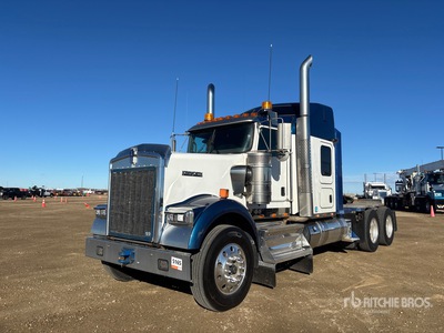 2018 Kenworth W900B 6x4 Tracteur routier couchette