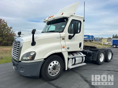 2015 Freightliner CAS113DC 6x4 T/A Day Cab Truck Tractor