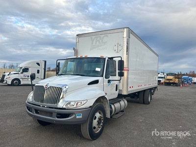 2019 International 4300 SBA 4x2 Camion fourgon
