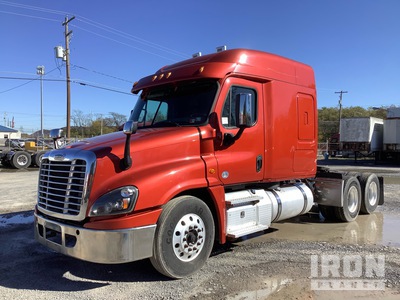 2017 Freightliner Cascadia 126 6x4 3- Achs Sattelzugmaschine mit Schlafkabine